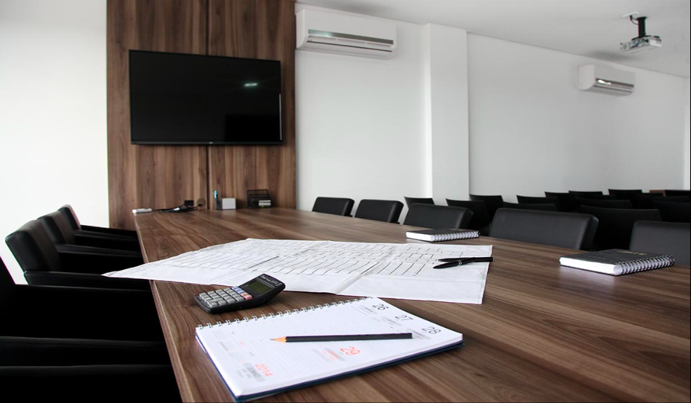 Sala de reunião na estrutura da sede da English VIP